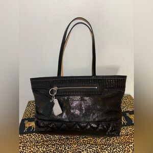 Coach Poppy Black Patent Leather (Y2K) Shoulder Bag